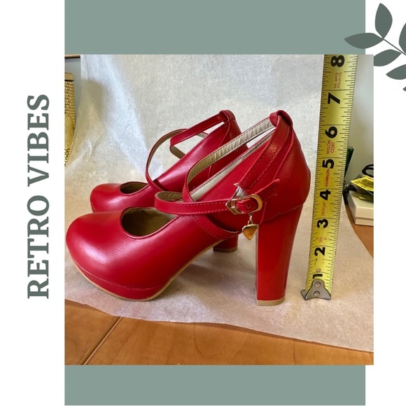 🛍️3/$40 Retro Vintage Inspired Red Platform Mary Jane High Heel Strap Sz 8.5 39 - Picture 9 of 9
